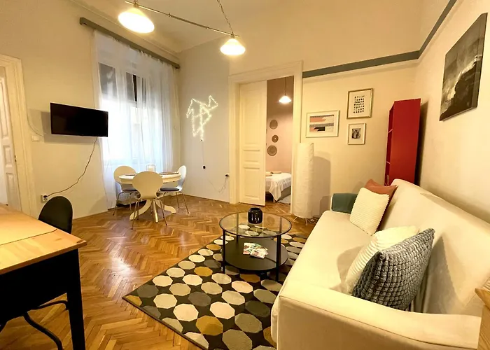 Westend Cosy In The Centre * 부다페스트